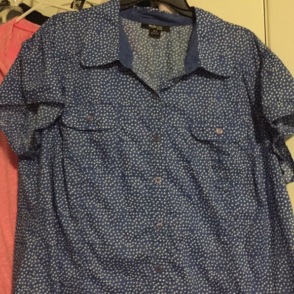 Blouse - Picture 4 of 4